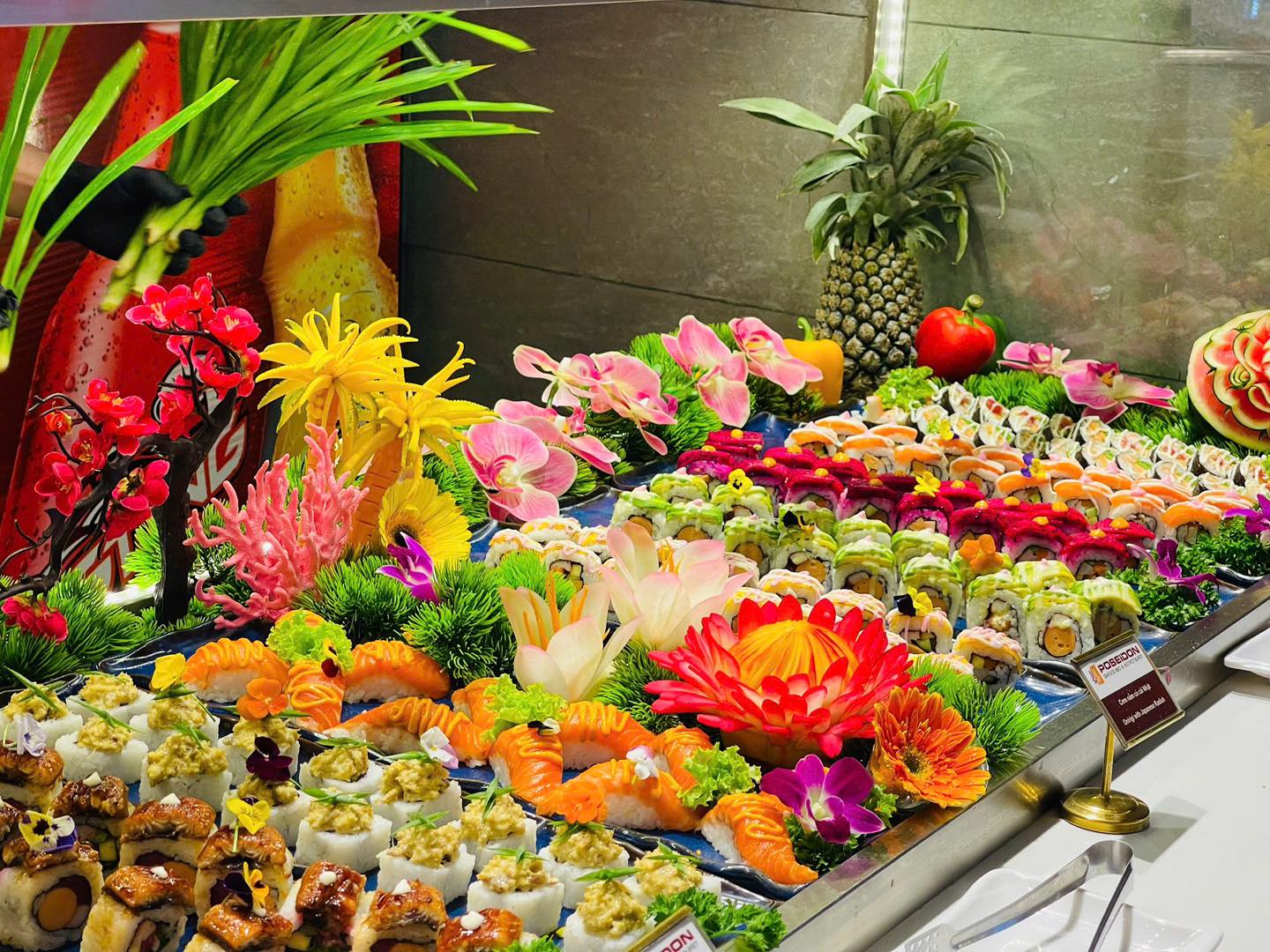Buffet Poseidon HCM Has Nothing But the Best: Fresh – Variety – Delicious – Worth Every Penny!